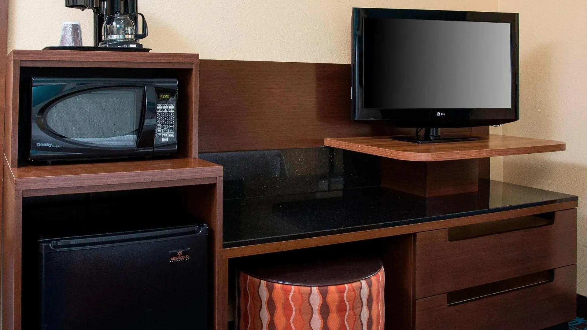 Fairfield & By Marriott Hotel 3*