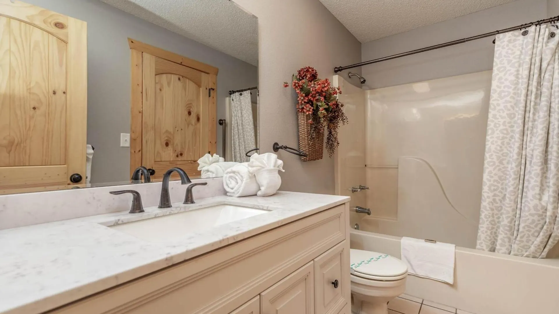 2br Village At Indian Point 902 Near Sdc-free Tickets Daily Up To $500 Value * Branson