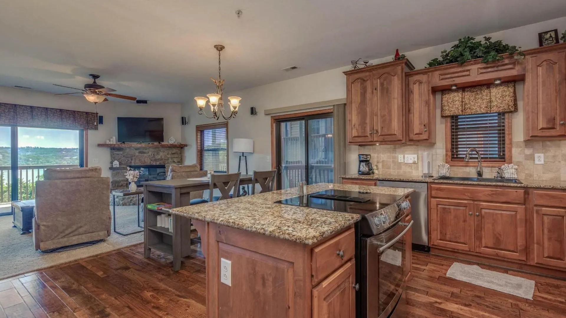 2br Village At Indian Point 1604 Near Sdc - Free Tickets Daily Up To $500
