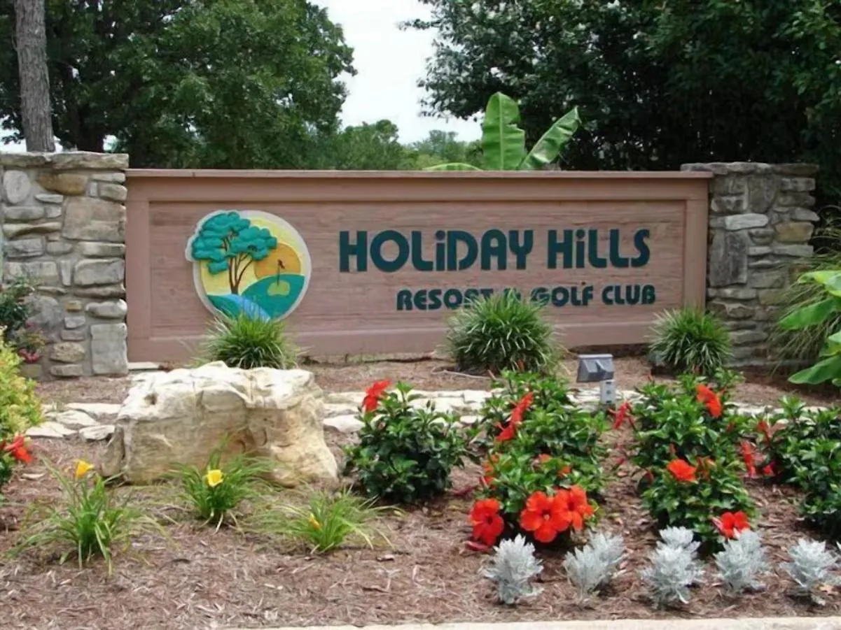 Luxurious At Hills - Beautifully Updated And Affordable - Family Amenities - No Steps Lägenhet