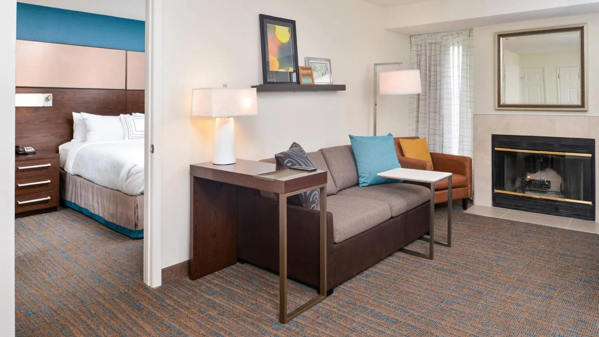 Hotel By Marriott