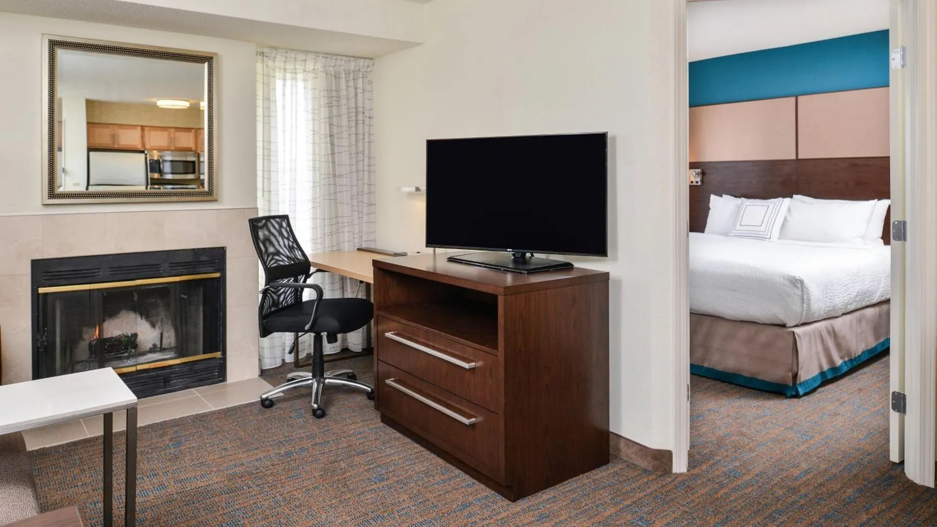 By Marriott Hotel 3*