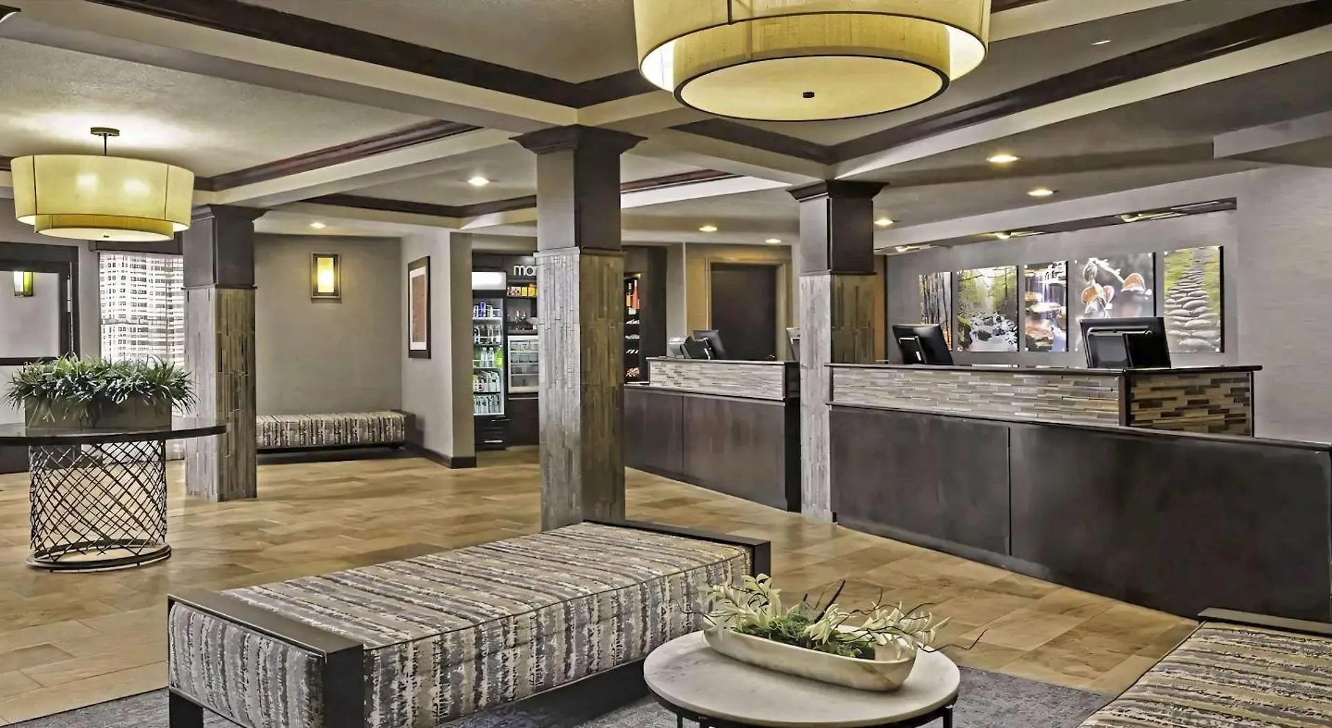 Hillside Hotel 3*