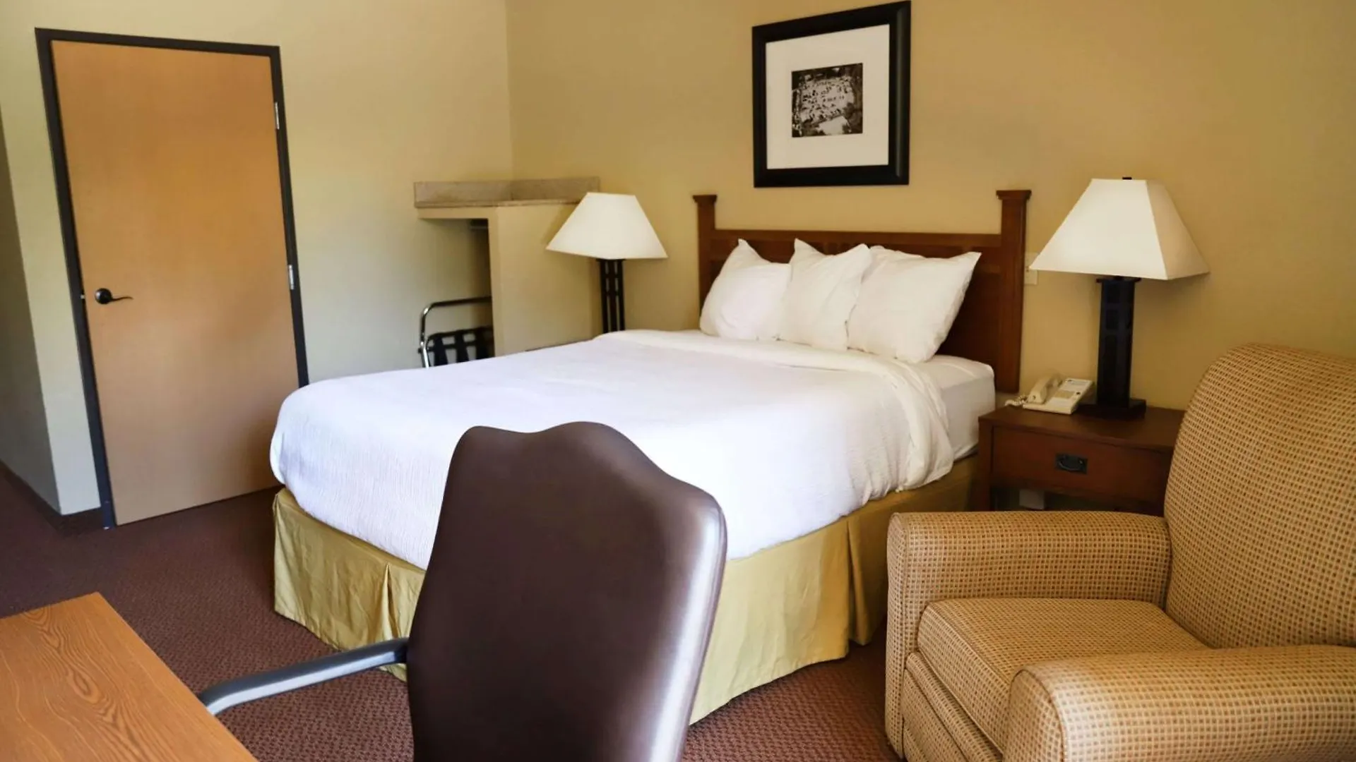 Western Branson Inn&conference Center 3*