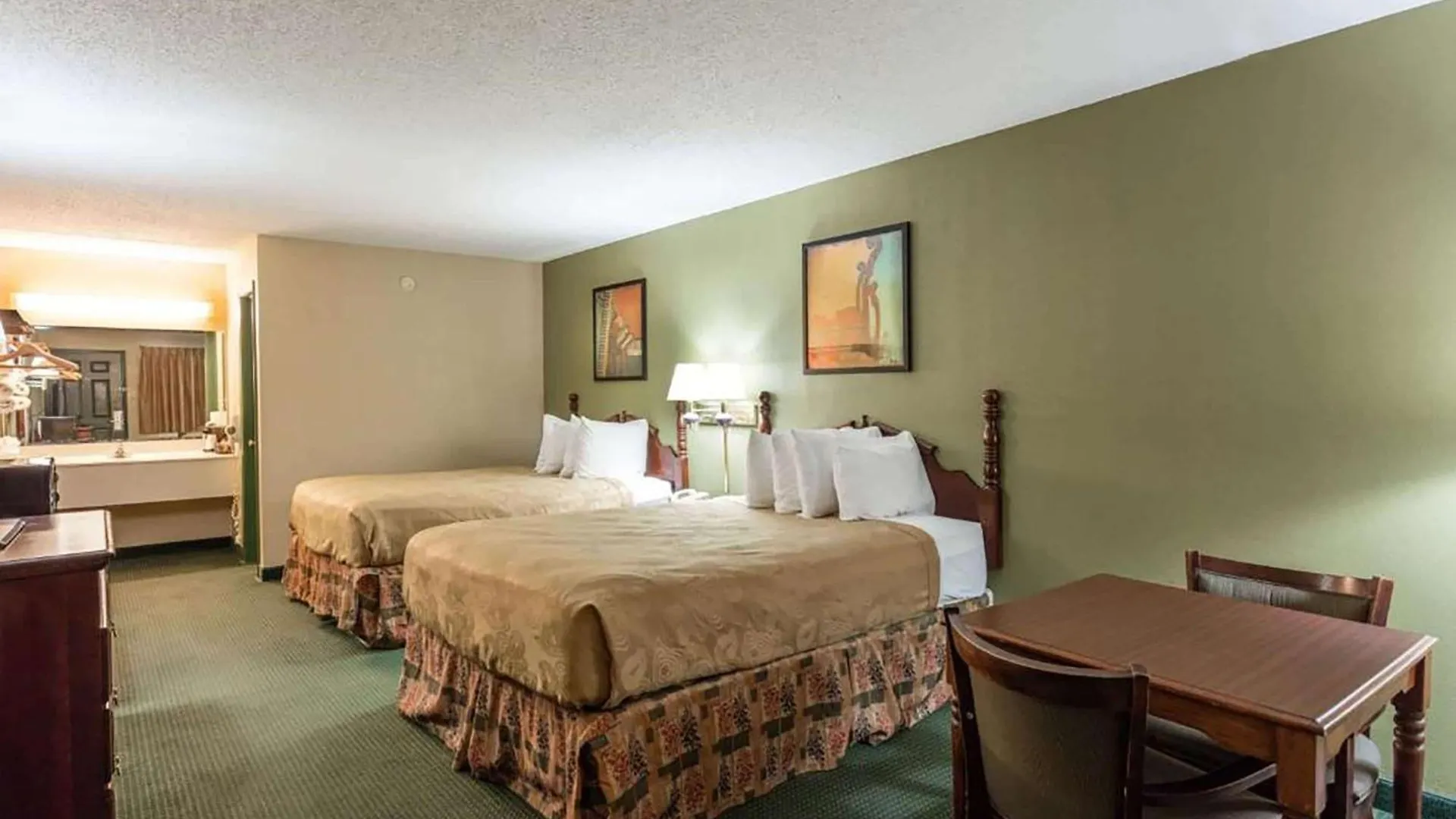 Angel Near Imax, A Travelodge By Wyndham Hotel 3*