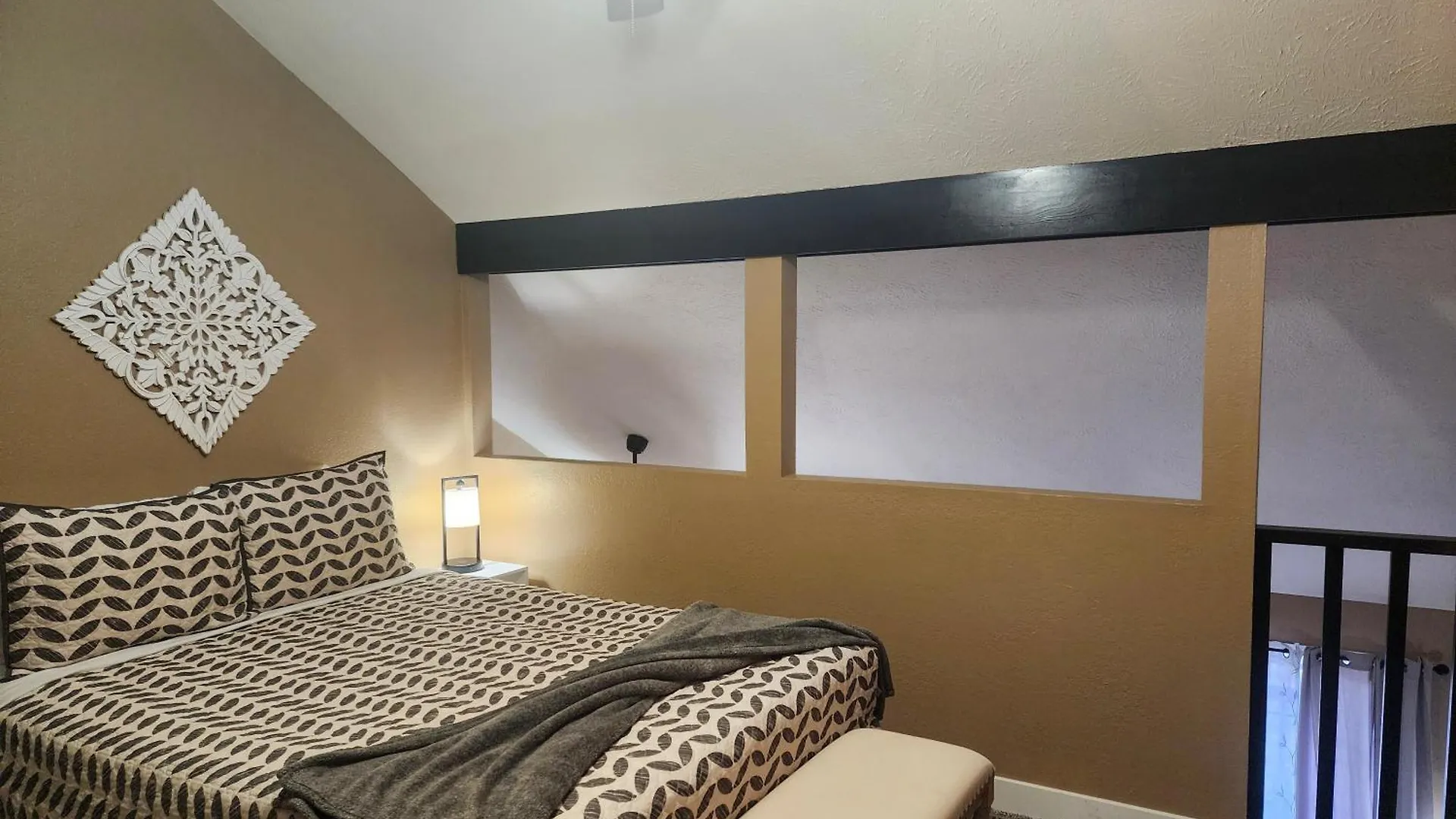 アパート 2br Cozy - Centrally Located - Free Activities Included - Stairs Required - Fc27-6 *