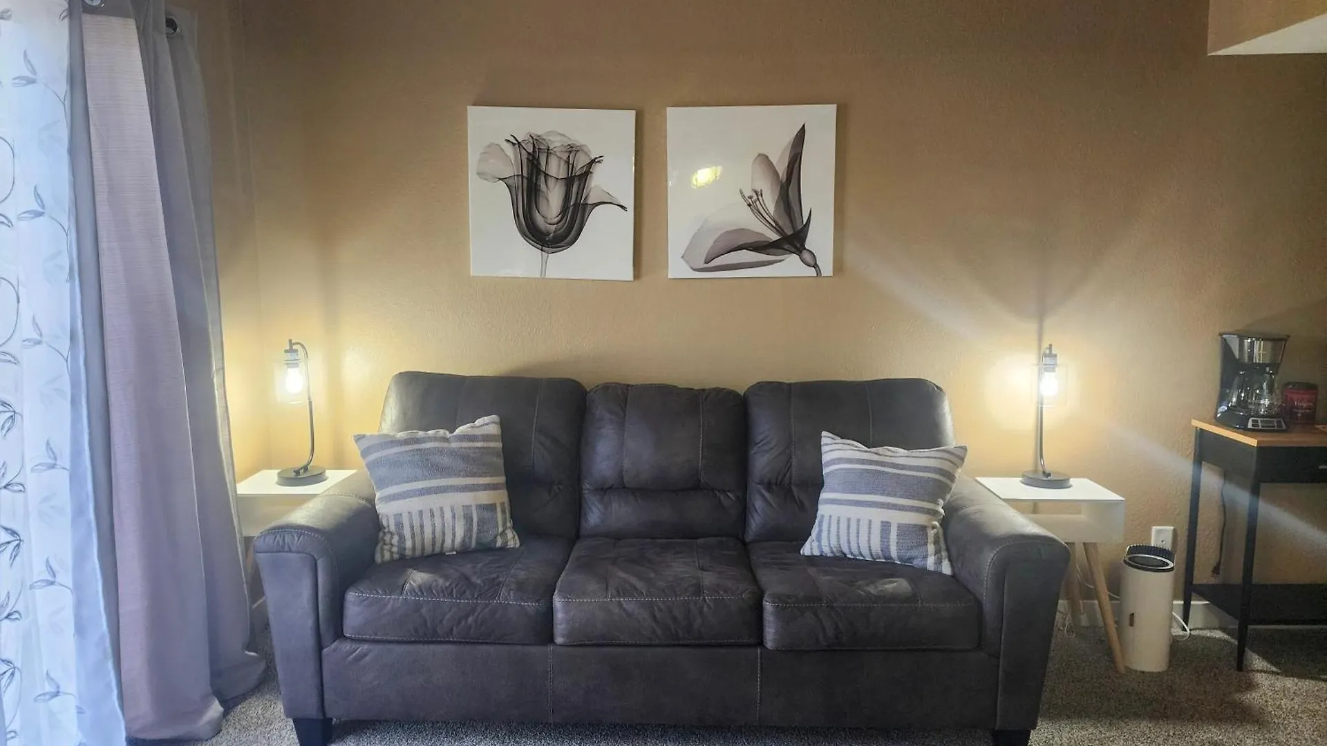 アパート 2br Cozy - Centrally Located - Free Activities Included - Stairs Required - Fc27-6 ブランソン