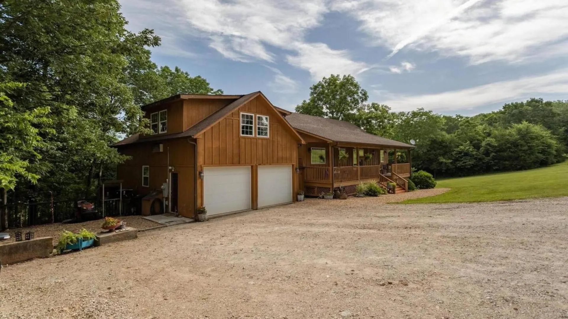 5 Bed Mountain View Retreat
