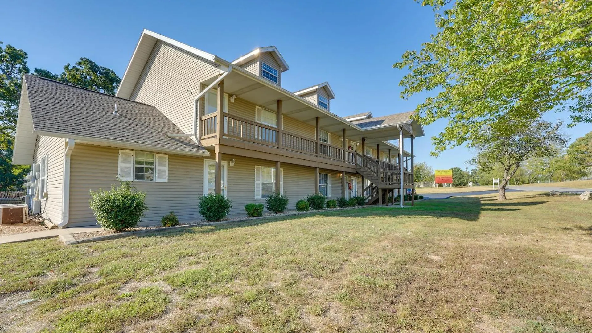 公寓 Cozy With Golf Course View In Branson! 布蘭森