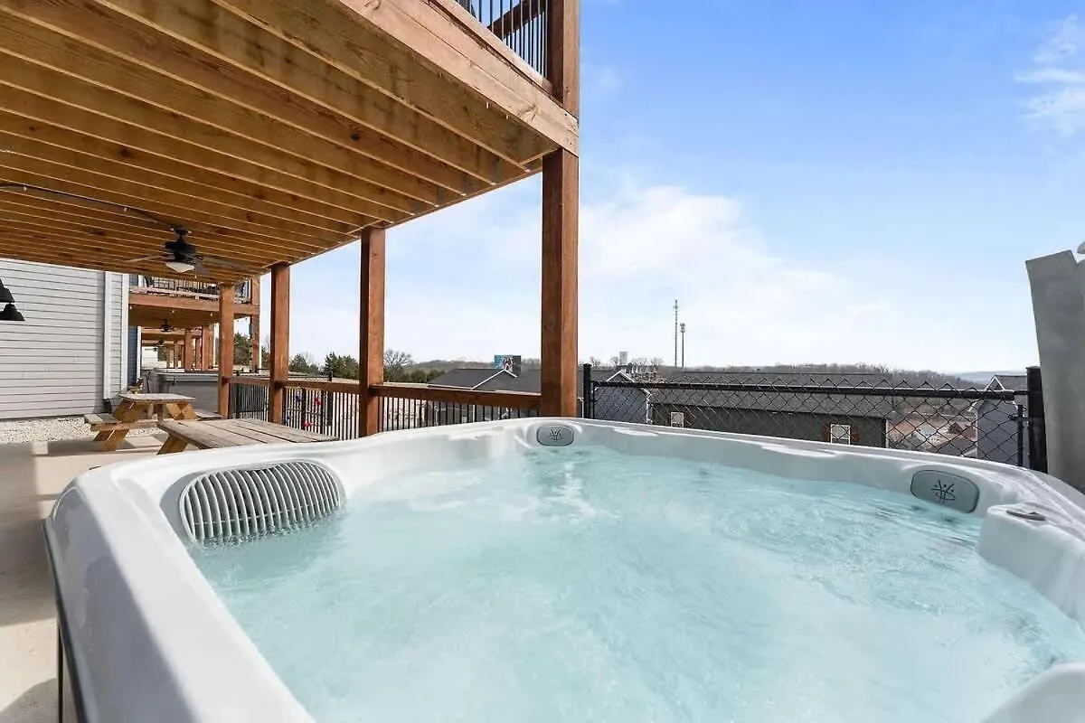 Modern Retreat Whot Tub Arcade & Stunning Views Prázdninový dům