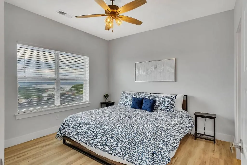 Putting Green-table Rock View-$400 Of Free Tickets-super Location-hot Tub! 度假居 布蘭森