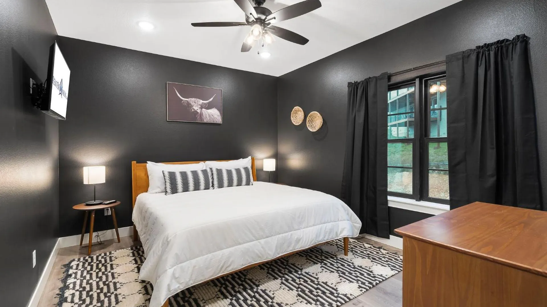 Modern 3 Bedroom