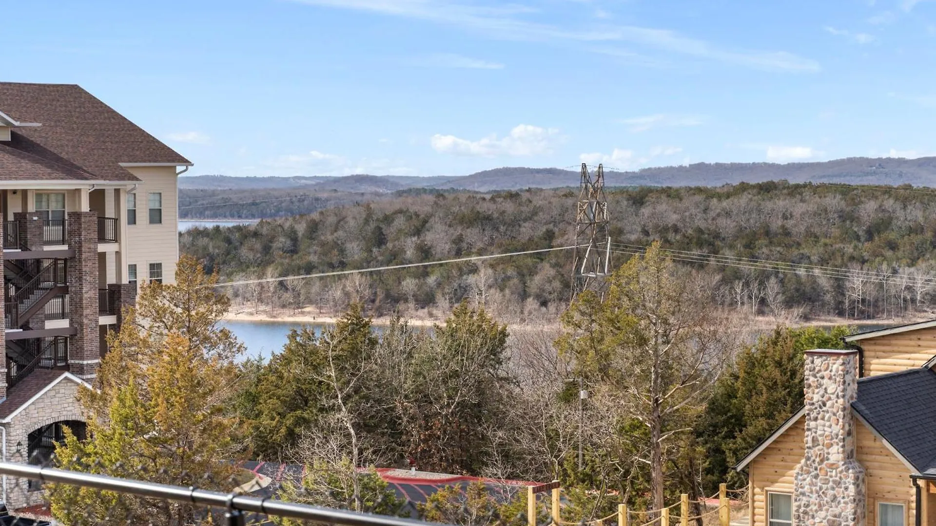 New Log With Ozark Sunset Views, $400 Daily Activities Included, Pickleball *