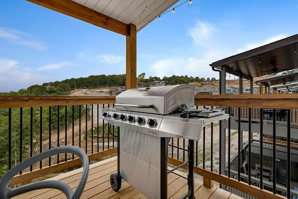 Therapy 2 Bedroom * Branson