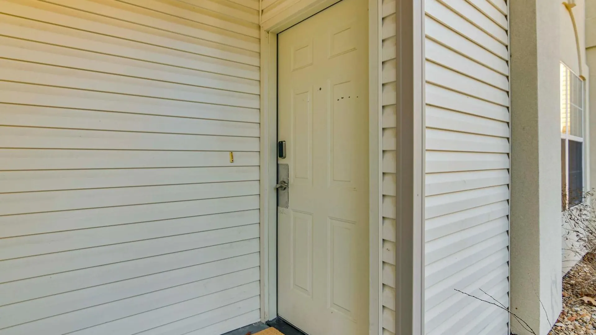 Sunroom With Golf Views Condo! *
