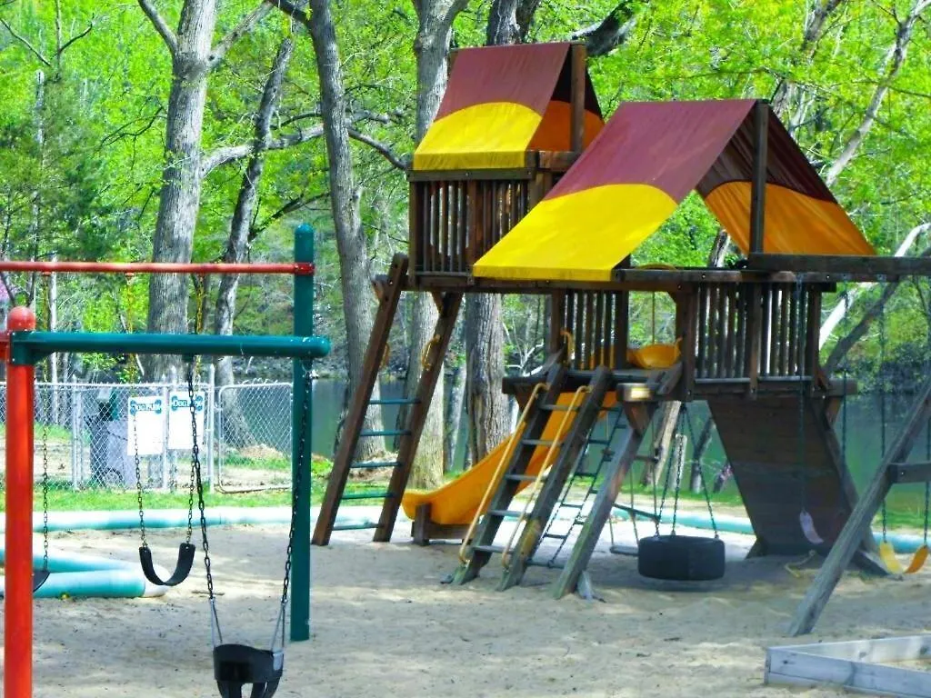 Spring Break Special! Golf, In, Outdoor Pools, 52-7 Apartment *