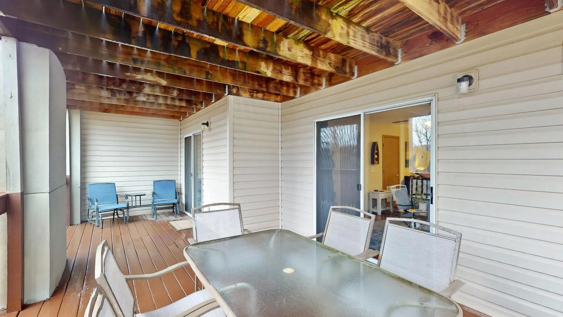 Lakeside Escape Appartement