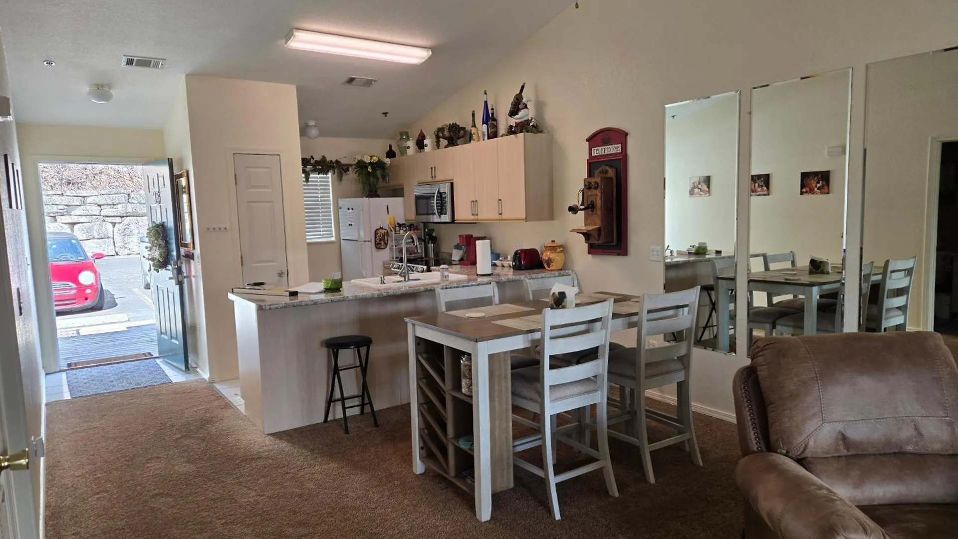 Swan's Couples Getaway Apartment Branson