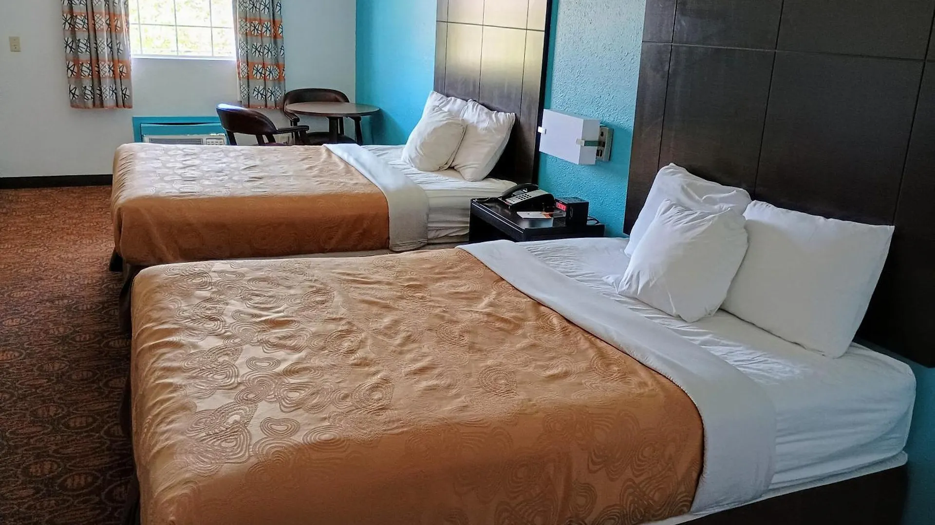 Howard Johnson By Wyndham Theatre District 2* Branson
