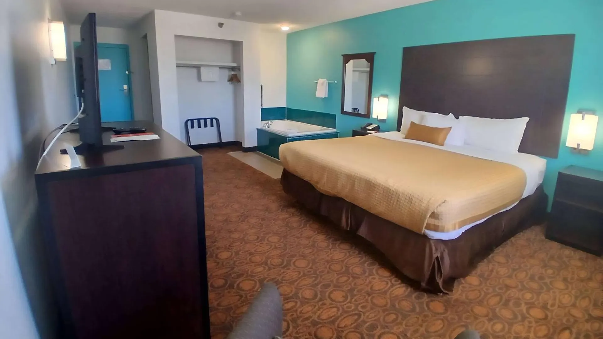 Howard Johnson By Wyndham Theatre District 2* Branson