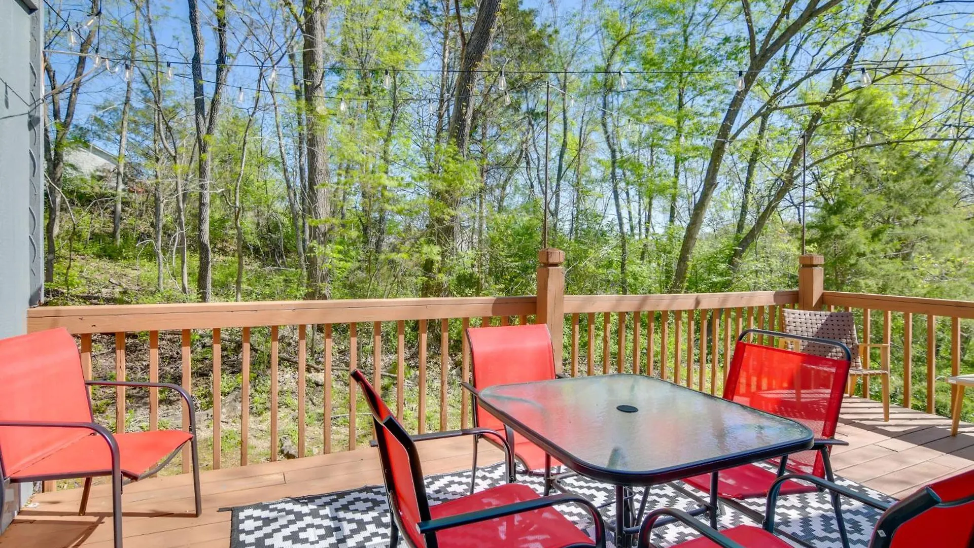 Semesterbostad Charming Getaway With Fireplace And Porch *