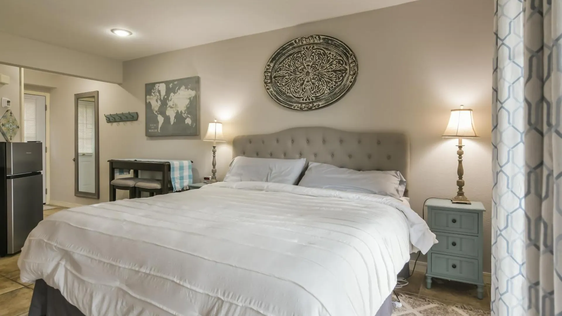 Serene Escape In The Heart Of Fall Creek * Branson