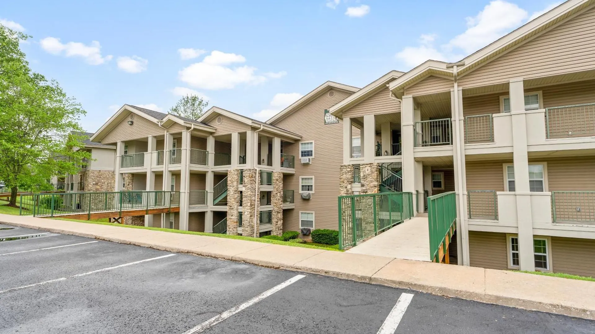 Fairway Heights * Branson