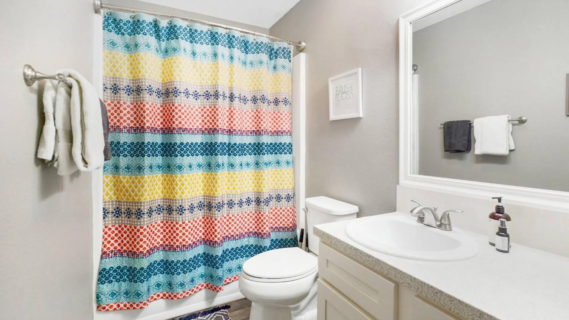 Walkin/pools/hot Tub/golf Front/lake Beauty Apartment *