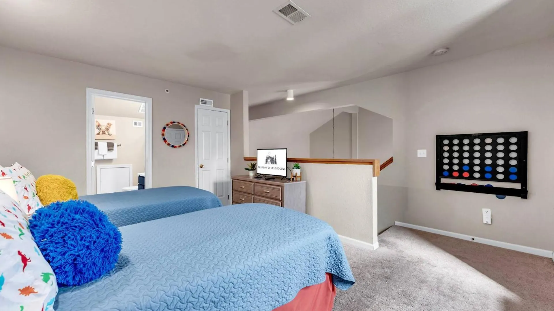 公寓 Indoor Pool/hot Tub, Pickleball, Golf And Lake!