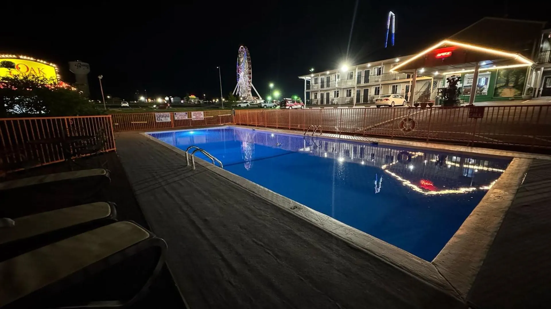 Hotel Oak Grove Branson