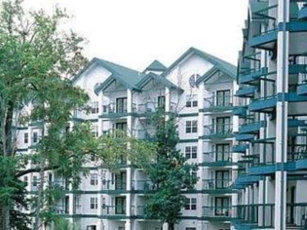 Surrey's Carriage Place
