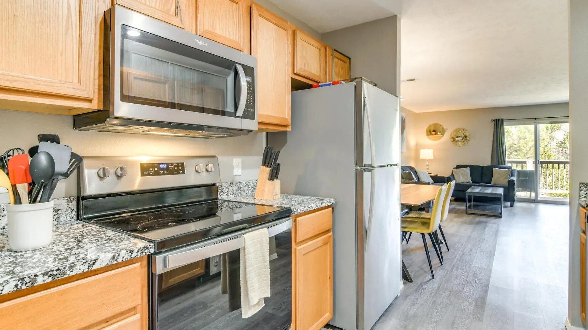 Apartmán 2 Mi To Table Rock With Balcony! *