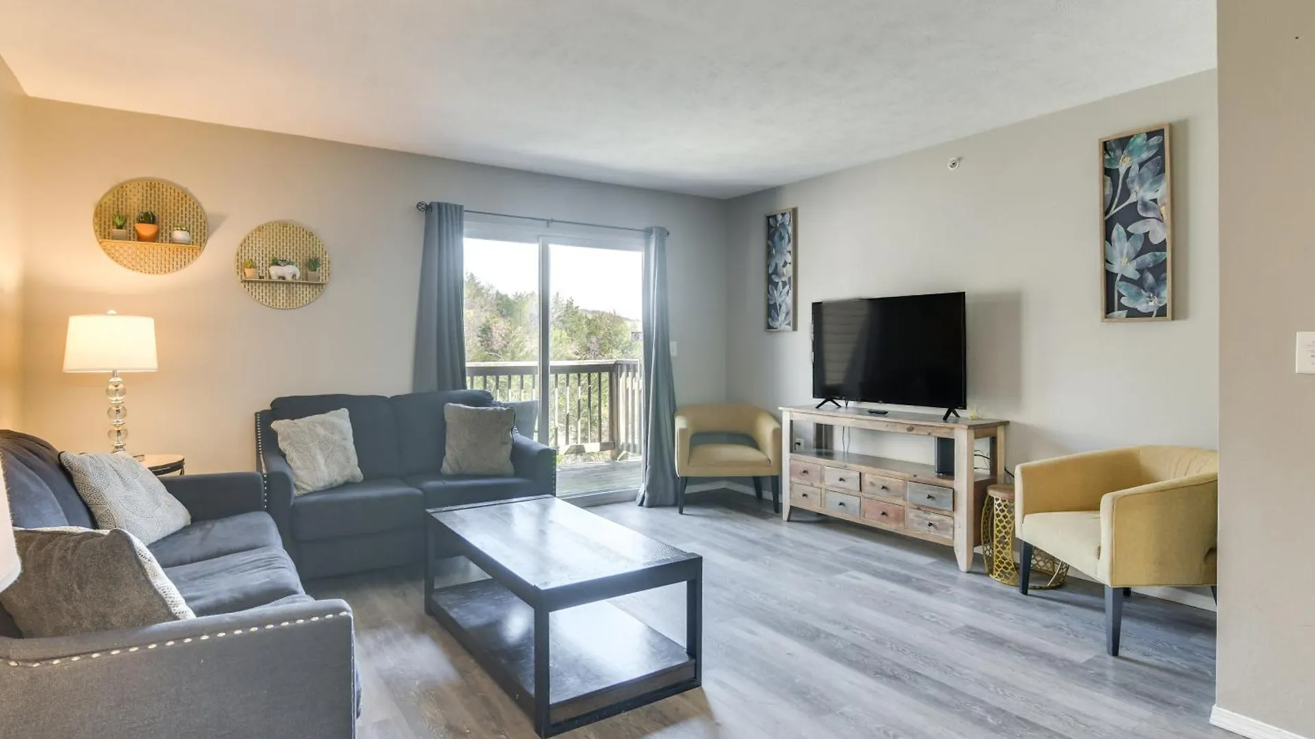 Apartmán 2 Mi To Table Rock With Balcony! *