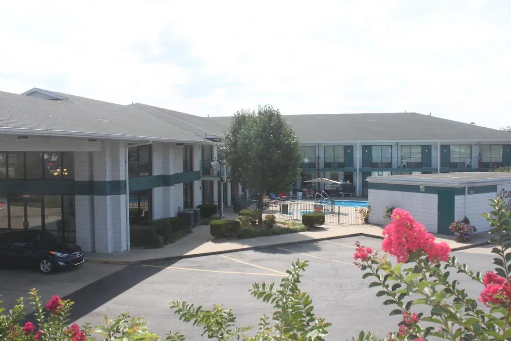 Ozark Valley Inn