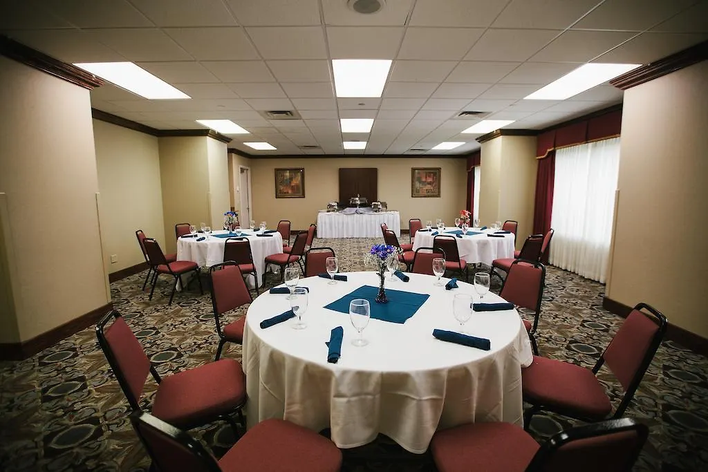 Grand Plaza Hotel 3*