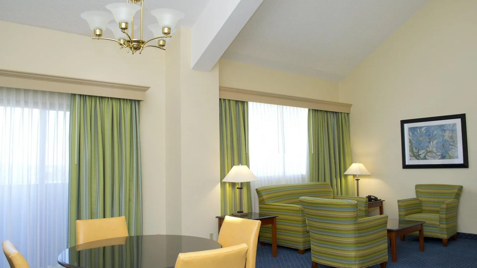 Radisson 3* Branson