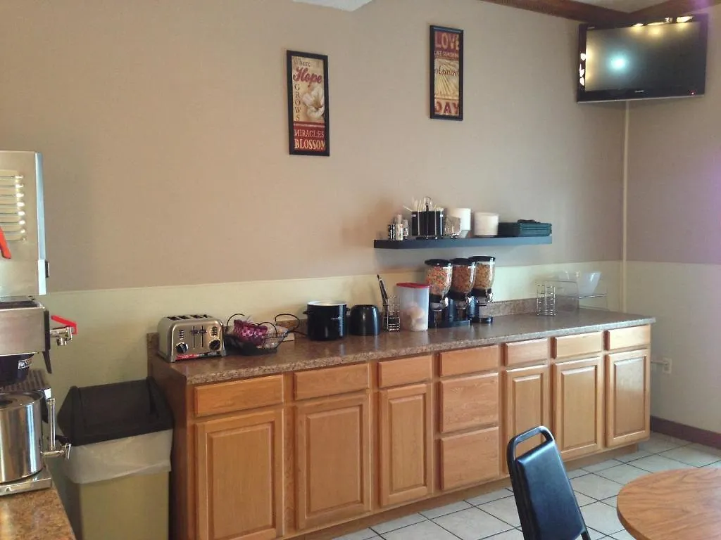 Spinning Wheel Motel Branson