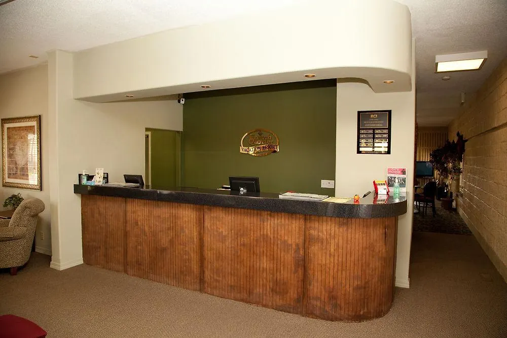 French Quarter Semesteranläggning (resort) 4*