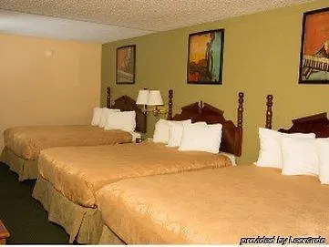 Angel Near Imax, A Travelodge By Wyndham Hotel 3*