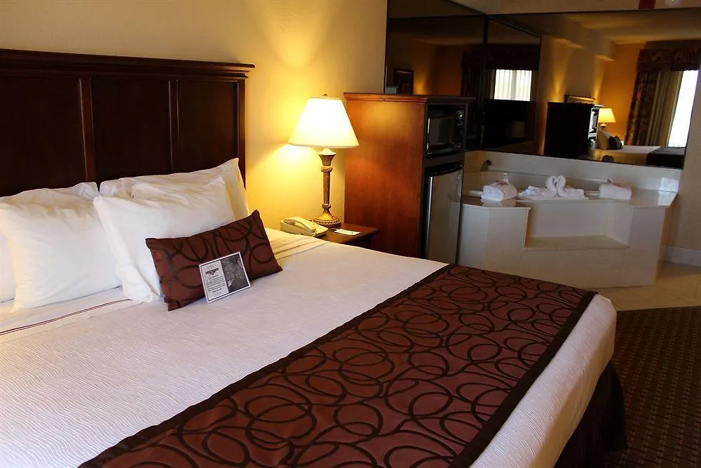 Grand Plaza Hotel