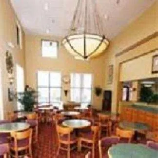 Hotel At The Falls Branson