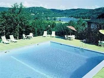 Resort Branson Yacht Club