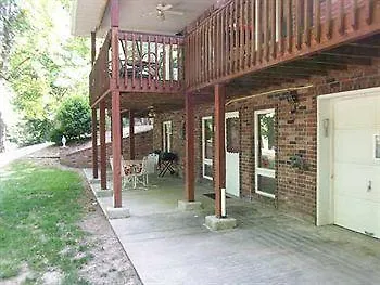 Lilleys' Landing & Marina Hotel Branson