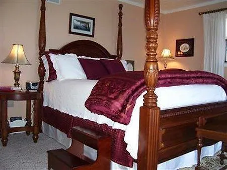 Hotel Anchor On The Lake Branson