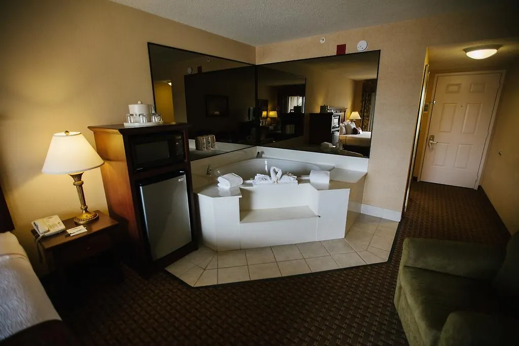 Grand Plaza 3* Branson