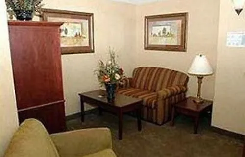 Grand Plaza Hotel 3*
