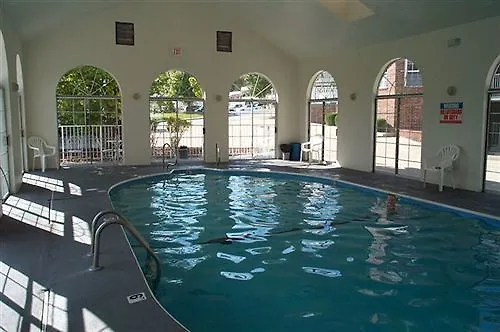 Carriage House 2*