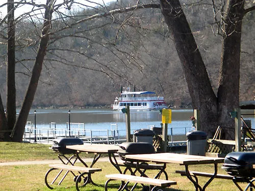 Rezort Taneycomo Lakefront 4*