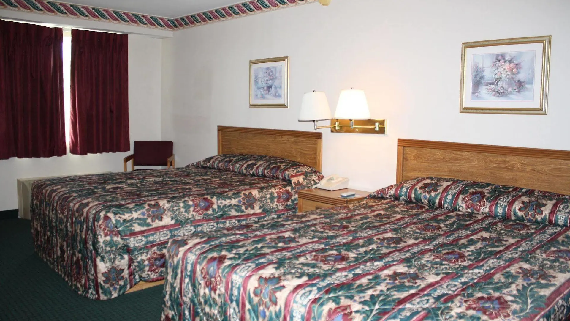 Rosebud Herberg 3*