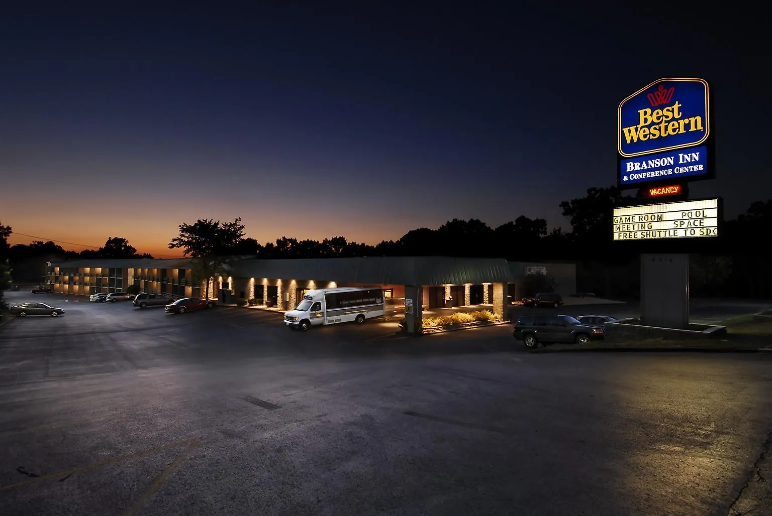 Western Branson Inn&conference Center 3*